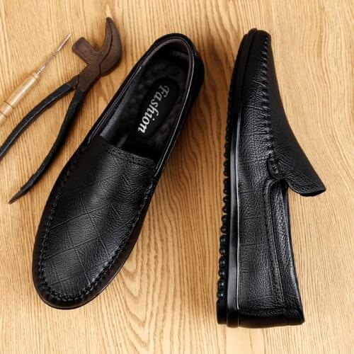 New Mens Genuine Leather Shoes High Quality Handmade Driving Shoes For Men Luxury Loafers Slip-On Summer Flats Man Casual Shoes