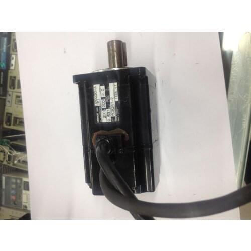 R88M-U20030HA SERVO MOTOR , used in good condition . 80% appearance new , good working , free shipping