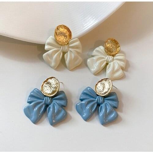 VSnow Korean Sweet Spray White Blue Bowknot Dangle Earring for Women Textured Irregular Geometric Metallic Earring Jewellery