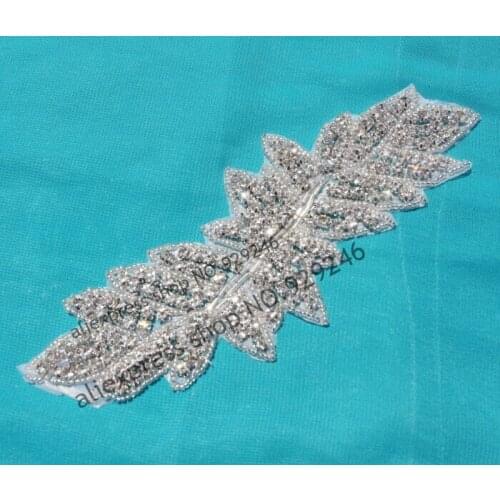 10pcs wholesale bridal crystal applique popular strass garment decorative trimmings hotfix rhinestone motif headdress decoration