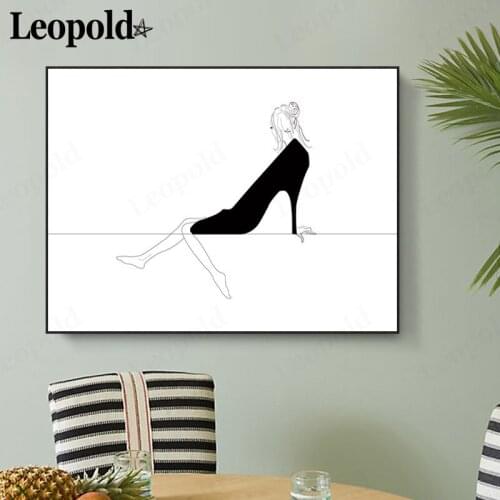 Abstract Black and White High Heels Canvas Painting Simple High Heels Poster Wall Art Modern Home Room Decoration Accessories