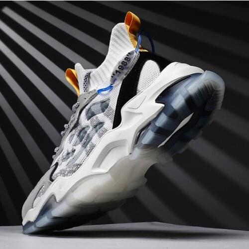 Trending Men Walking Sneakers Luxury Design Running Shoes Man Reflective Sock Boot Fly Weaving Hip Hop Dance White Black Shoes