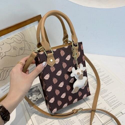 Toth Bag Small Bag Female Bag 2021 New Cute Calf Cross Handbag Stylish One-Shoulder Small Square Bag