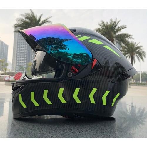 New Arrival Fluorescent Carbon Fiber Pattern Double Visor Motorcycle Helmet Full Face Motorcycle HelmetWith Inner Sun Visor