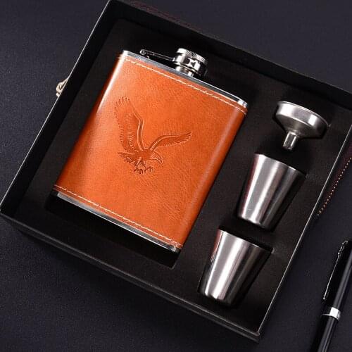 Hip Flask MINI Liquor Bottle Christmas Gift Box Stainless Steel Wine Pot Leather Surface Portable Whiskey Bottle Black Interior
