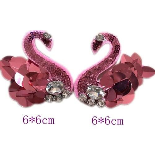 2 Pair of Sew on Swans Patches 3D Rhinestones Sequined Patch for Clothes Hats Shoes Socks DIY Decal Apparel Accessories