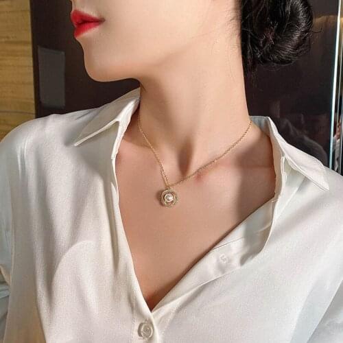 2021 New Classic Pearl Pendant Necklace For Woman Korean Fashion Jewelry Sexy Girls Clavicle Chain Short Neck Chain