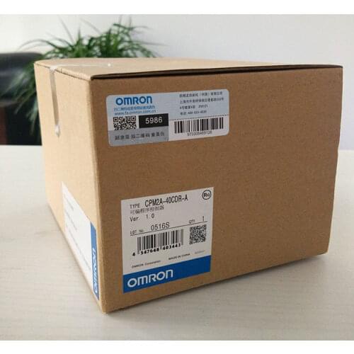 A new NEW PLC programmable controller CPM2A-40CDR-A warranty for 1 yea