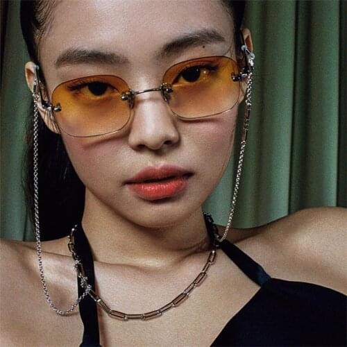 Fashion exquisite Clear Lens Small glasses Luxury Designer Rimless Square Sunglasses Women/Men Gradient Yellow Lens Eyewear UV