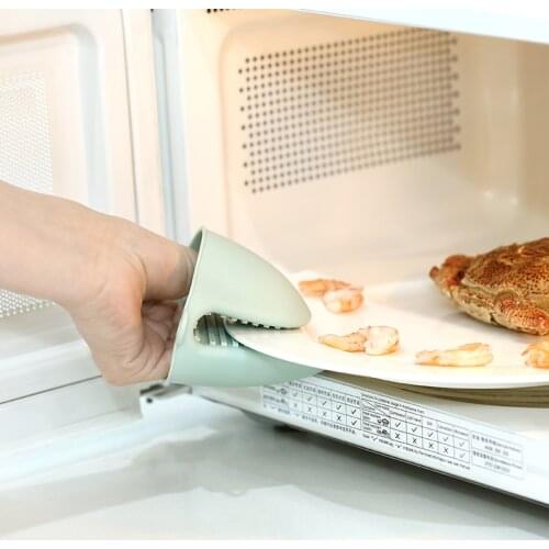 Kitchen silica gel microwave oven gloves anti-skid heat insulation dishware clamping plate clamping anti scalding oven gloves