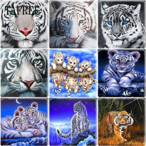 TAFREE Wildlife Animal Tiger Art Picture 25mm Square DIY Glass Cabochon Cover Pendant Cameo Settings For Keychain Necklace