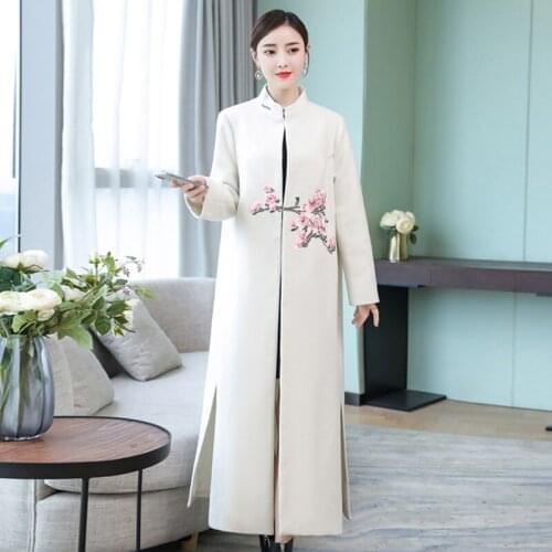 Chinese Traditional Dress Winter Warm Long Coat Modern Chinese Cheongsam Qipao Women White Elegant Chinese Dresses FF2513