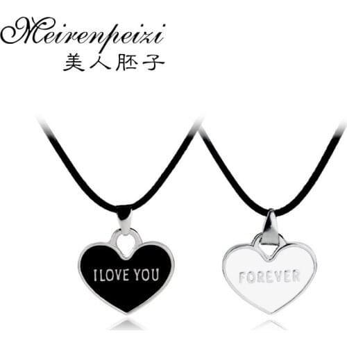 Sisters Friends Lovers BFF Couples Necklace ' I Love You Forever 'Heart hand stampe Pendant Necklace New Year Gift Jewelry