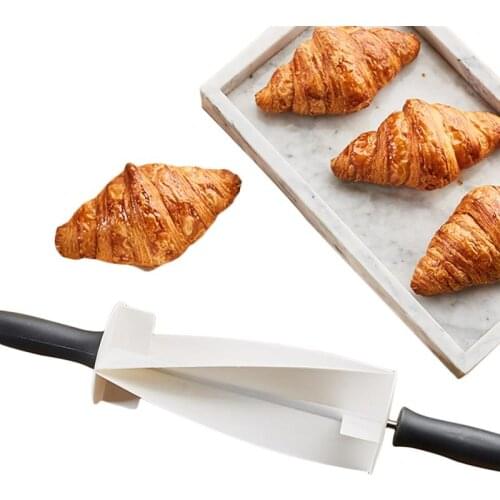 Plastic Rolling Cutter for Making Croissant Bread Wheel Dough Pastry Knife Wooden Handle baking Kitchen Knife