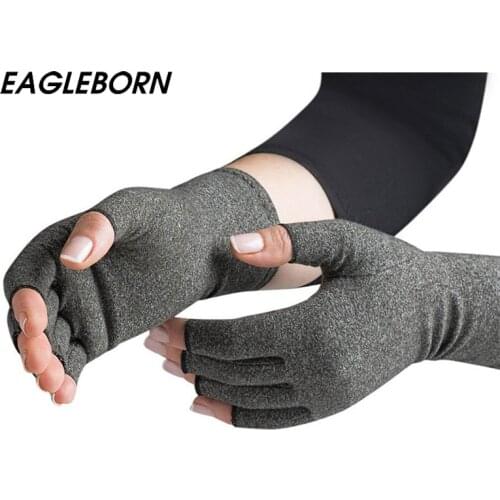 EAGLEBORN Women's Fingerless Gloves