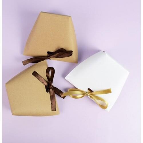 5pcs Blank Kraft Paper Bag White Black Candy Bag Chocolate Boxes Wedding Favors Gift Box Package Birthday Party Favors Bags