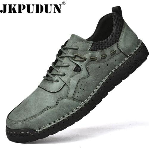 Mens Leather Casual Shoes Breathable Sneakers Mens Luxury Brand Designer Shoes Mens Flat Driving Shoes Classic Moccasins