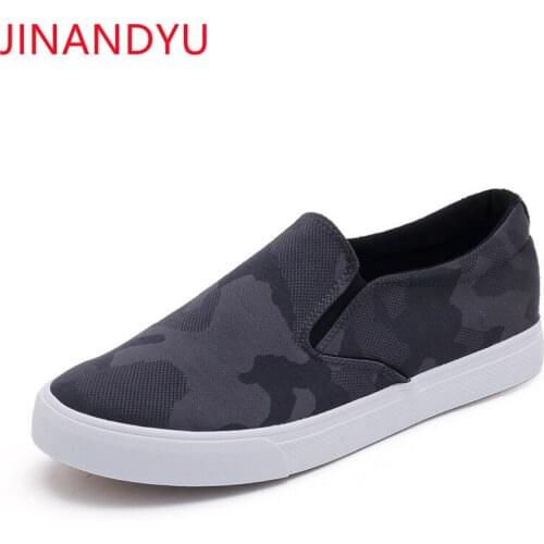 Low Heel Foot Prints Flower Canvas Sneaker Shoes Mens Breathable Leisure Vulcanize Shoes Lazy Platform Trend All-match Loafers