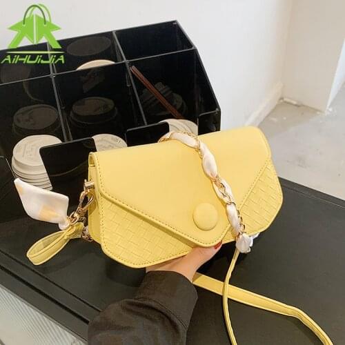 Fashion 2021 Designer Women Shoulder Bag Ribbons Chain Small Messenger Bag High Quality Casual Handbag Wild Weave Crossbody Bags