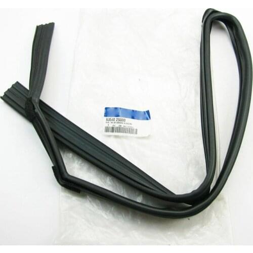 Right rear glass seal right rear window glazed channel For Hyundai Tucson IX35 2012-2016 OEM 835402S000 83540 2S000 83540-2S000