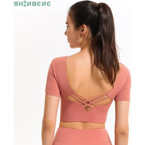 SHINBENE Plain Sport Yoga Fitness Crop Tops Short Sleeve Women Cross Straps Workout Gym Cropped Shirts with Removable Chest Pads