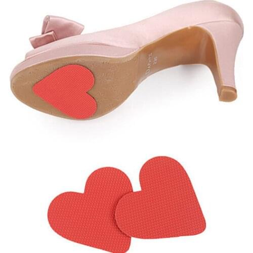 2PCS/ Pair Durable Heart shape Non Slip Sticker Vinyl Resin Self-Adhesive Anti Slip Sole Shoe Protector Pads Insoles Cushion