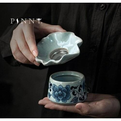 PINNY Blue And White Porcelain Tea Strainers Ceramic Chinese Kung Fu Tea Accessories Retro Tea Service
