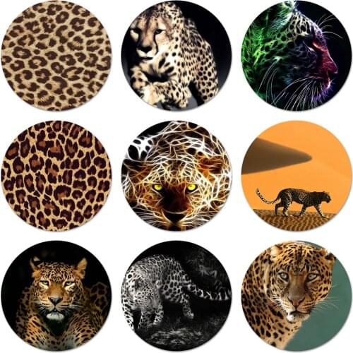 Cheetah leopard Jaguar Fashion Icons Pins Badge Decoration Brooches Metal Badges For Backpack Decoration 58mm