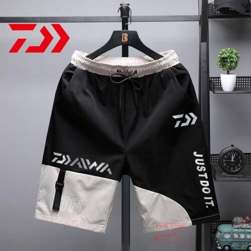 Daiwa Fishing Clothing 2021 New Summer Men Casual Outdoor Sport Quick Dry Breathable Hiking Fishing Beach Pants Fishing Shorts