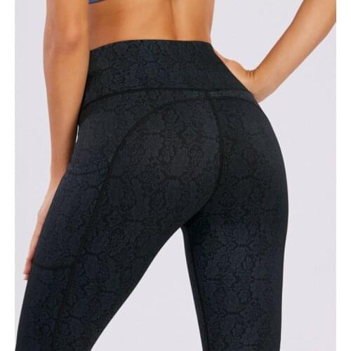 Women activewear high quality Embossing yoga pant black pocket sports leggings high waist gym tights women running pants workout