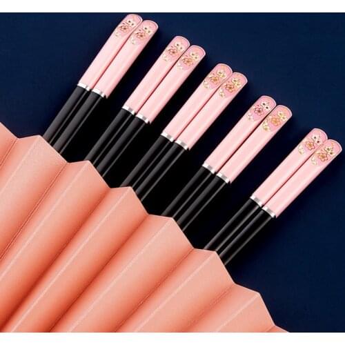 BalleenShiny 5 Pairs Of Creative Girl Heart Personality Alloy Chopsticks Household High-quality High-temperature Chopsticks