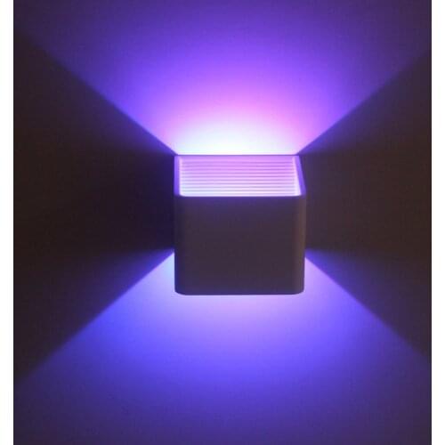 Rgb Sconce LED Wall Lamp with Remote Led Wall Lamp Modern Indoor Lighting Fixture Bedside Room Bedroom Wall Decor Arts