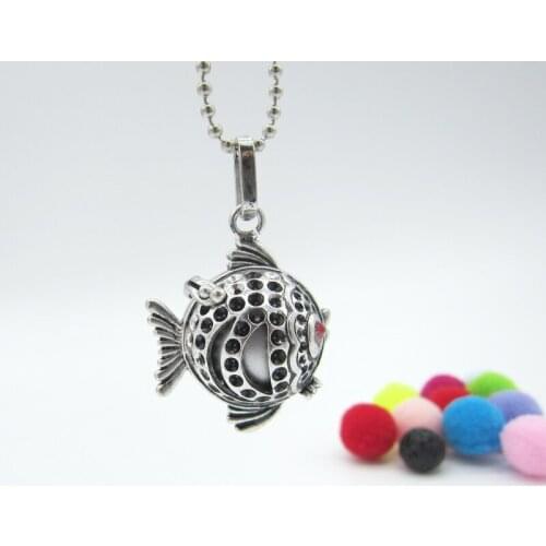 Small Fish Changeable Locket on 90cm Long Chain DIY Animal Pendant Necklace for Oil Diffuser Dark Glowing Engelsrufer Jewelry