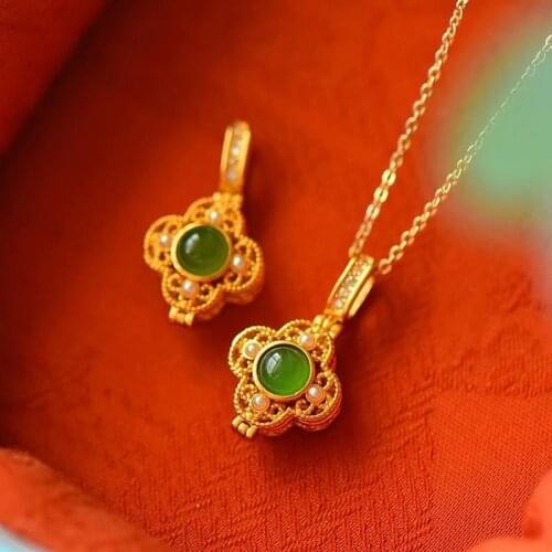 Niche for a Statue of the Buddha Clover S925 Sterling Silver Gilding Filigree Perfume Bag Jasper Small Pendant Openable Del