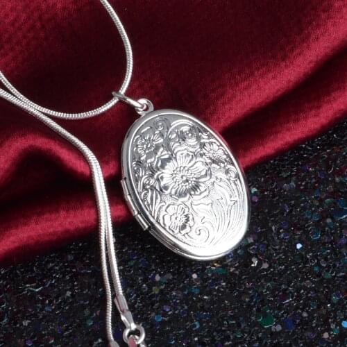 PATICO Women's Medallions