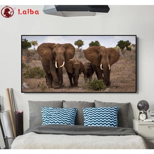 Full drill square Crystal Paintings Modern animal art, elephant family Diamond Embroidery Full round 5d Diy diamond painting