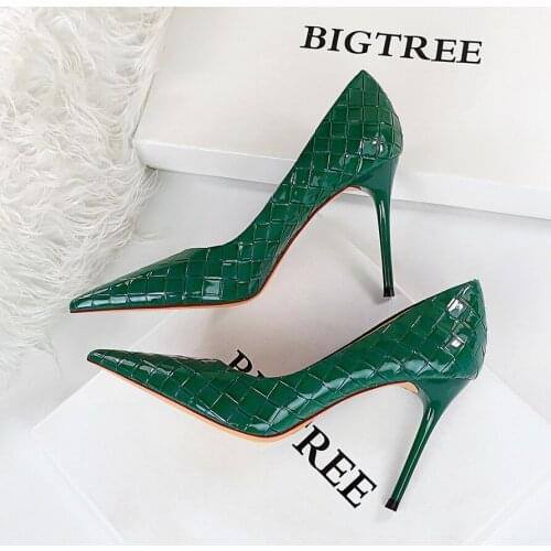 Plus Size Shoes Woman Heels Patent Leather Woven Pattern Women Pumps Luxury Designer Sexy High Heels Pumps Women High Stilettos