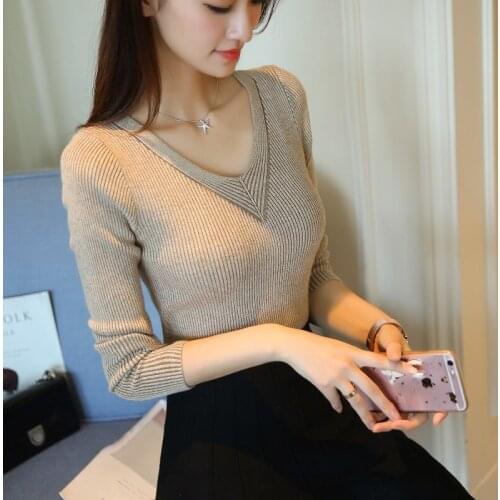 Autumn and Winter 2020 New Womens Wear V-neck Knitted Bottom Shirt Korean Edition Pullovers