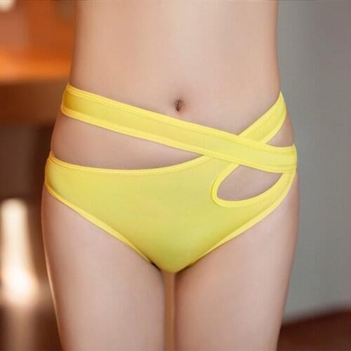 Ladies Hollow Out Erotic Briefs Tight Package Hip Porn Shorts High Elasticity Women Panties Bandage Sexy Allure Soft Lingerie