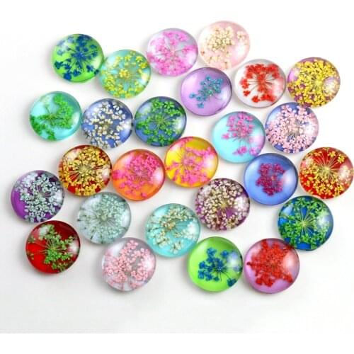 18mm 20mm 25mm Natural Dried Flowers Handmade Glass Cabochons Fit 18 20 25mm Earring Hooks Breacelet Cameo Setting Pendant