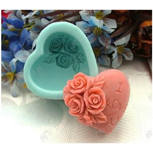 Wholesale Classic heart rose flowr soap mold chocolate mold clay mold decoration for xmas fondant cake border silicone mold