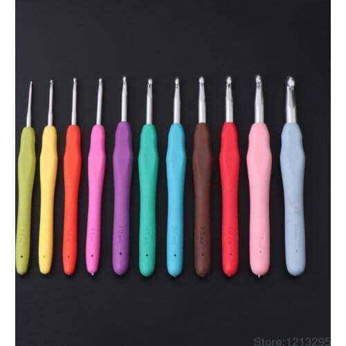 1pc Ergonomic Multi Colour Crochet Hooks Yarn Knitting Needles 2-8mm with Case Tool W215