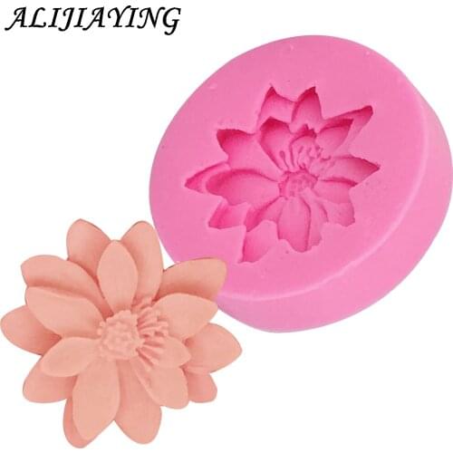 1Pcs DIY chrysanthemum Flower Silicone Mold,Sugarcraft Cake Decorating Tools,Fondant Chocolate Molds Cake Border Mould D1261