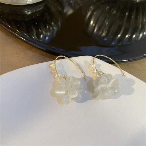 Niche Design Opal Pearl Earrings for Women Girls 2021 New Trendy Sweet Grape Ball Ear Hook High-end Jewelry Accessories