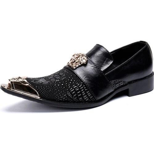 Fashion Mens Shoes New Summer Casual Personality Metal Pointed Classic Retro Leather Crocodile Pattern Mens Shoes