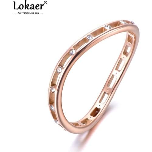 Lokaer Fashion Tension Setting CZ Crystal Anniversary Rings Jewelry For Women Girls Rose Gold Stainless Steel Curved Ring R19018