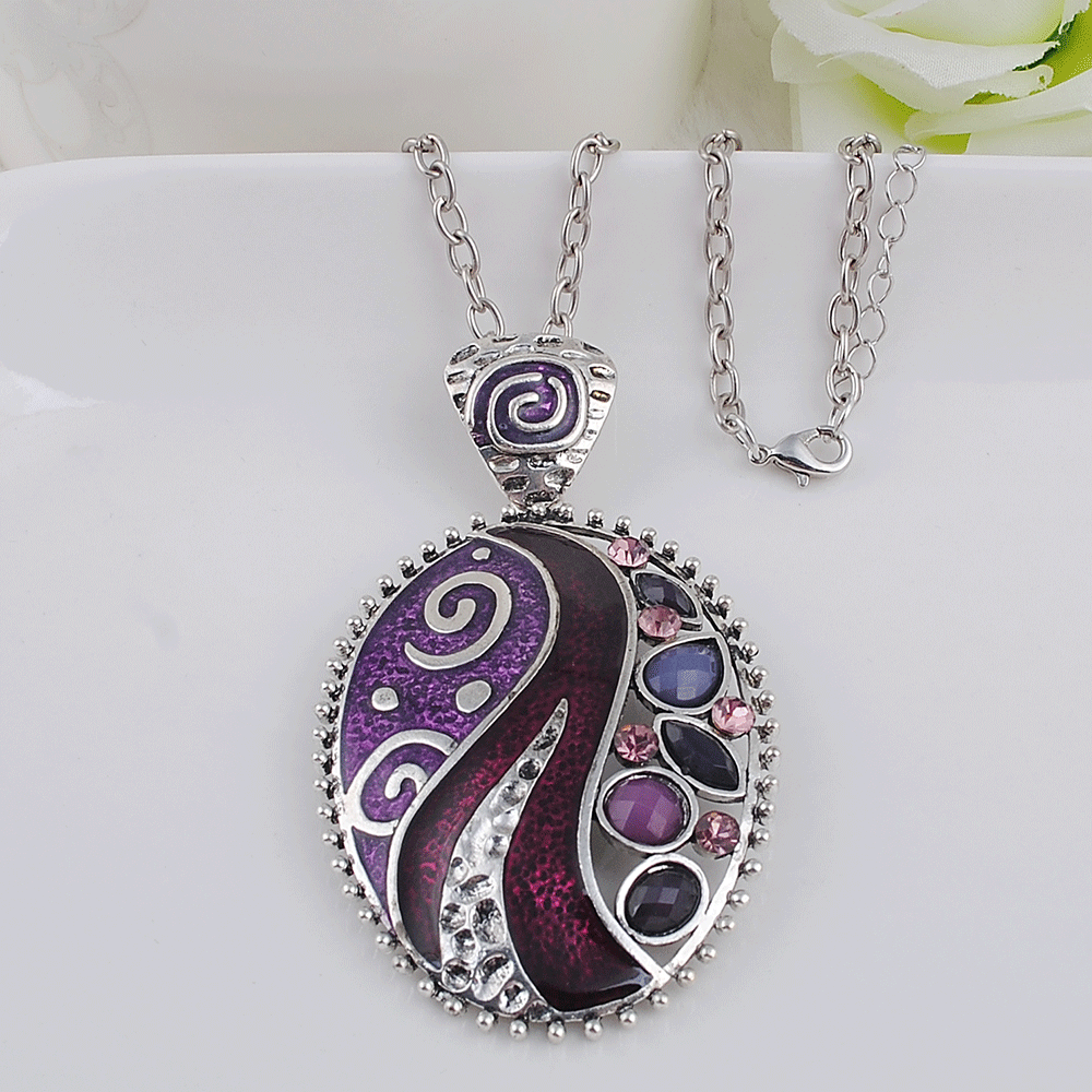 2019 Fashion Boho Necklace Vintage Hollow Out Enamel Rhinestone Statement Charm Necklace Pendant Women Jewelry