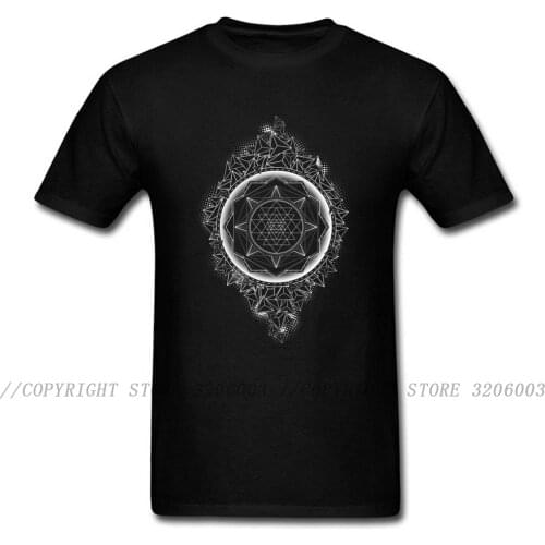 2018 Sacred Geometry Sri Yantra Halftone Unique Designer Men Tee Shirt Black White Short Sleeve Male Top T-shirts