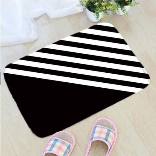 Black and White Geometric Bath Mat Flannel Strip Printing Home Decoration Door Mat Bathroom Non-slip Mat Badmat Tapis de bain