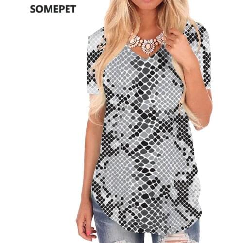SOMEPET Snake Skin T Shirt Women Black And White Funny T shirts Novel T-shirts 3d Harajuku V-neck Tshirt Womens Clothing Fashion